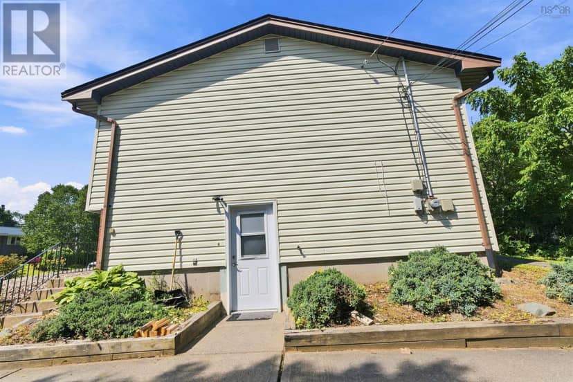 2 Applewood Lane — photo 25 of 27