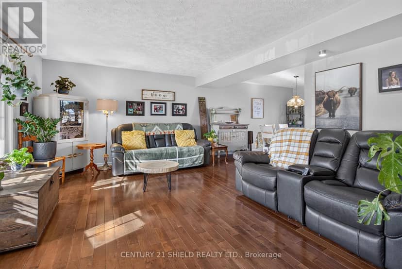 1319 Aubin Avenue, Cornwall, photo 4