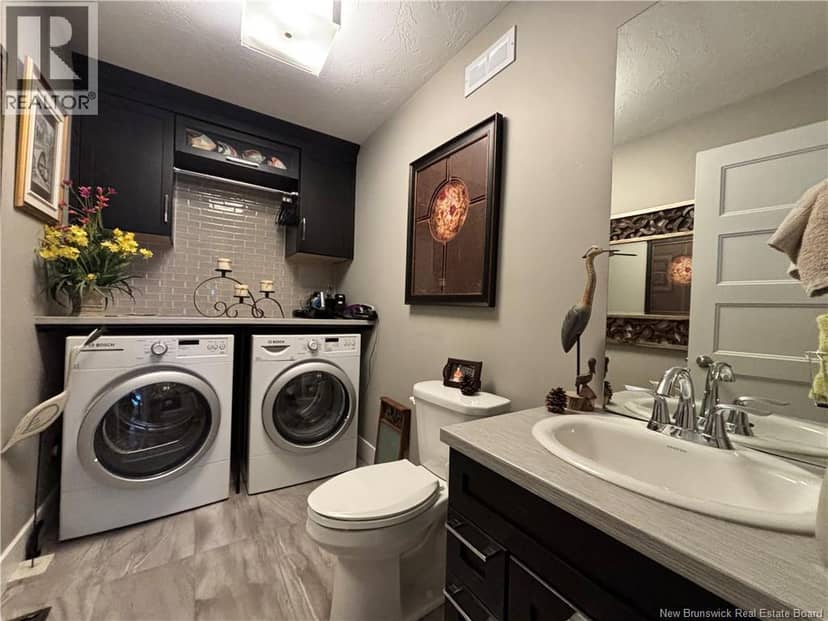 180 Erinvale Drive — photo 15 of 36