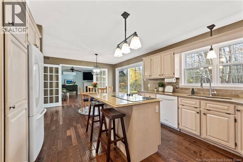 66 Goldsboro Avenue, Riverview, photo 5