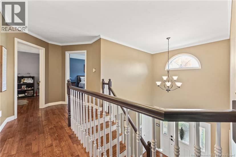 66 Goldsboro Avenue — photo 15 of 37