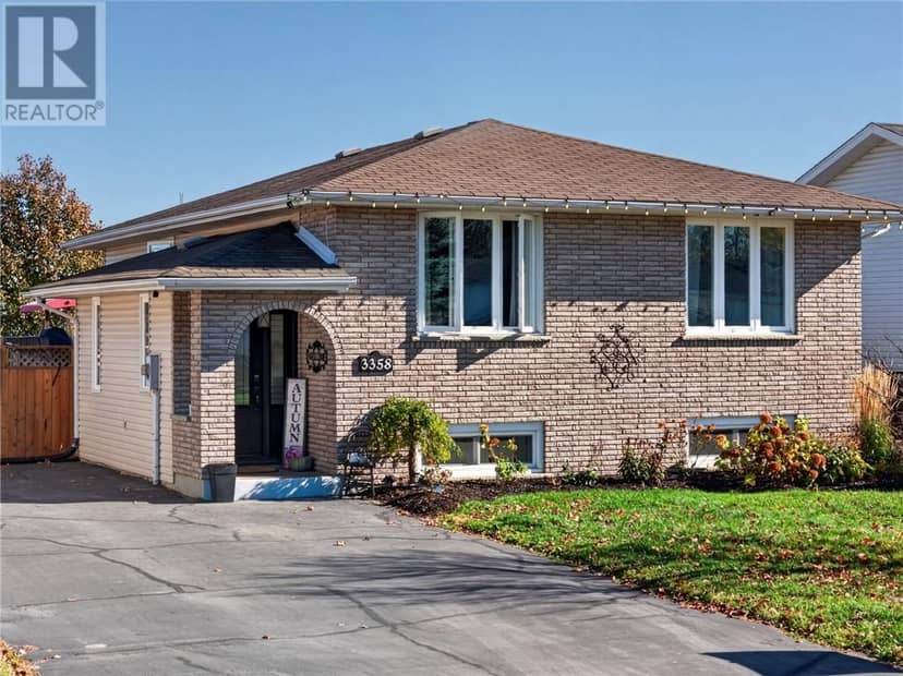 3358 Percy Street, Val Caron, photo 2