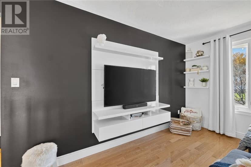 3358 Percy Street — photo 35 of 40