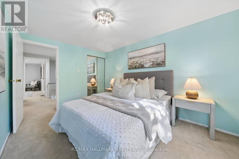 69 - 39 Camelot Way — photo 26 of 40