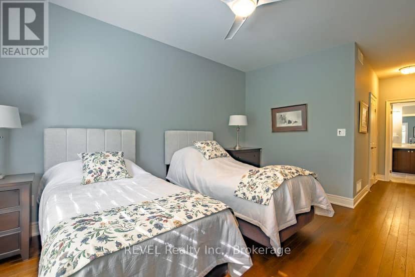 3595 Algonquin Drive — photo 18 of 40