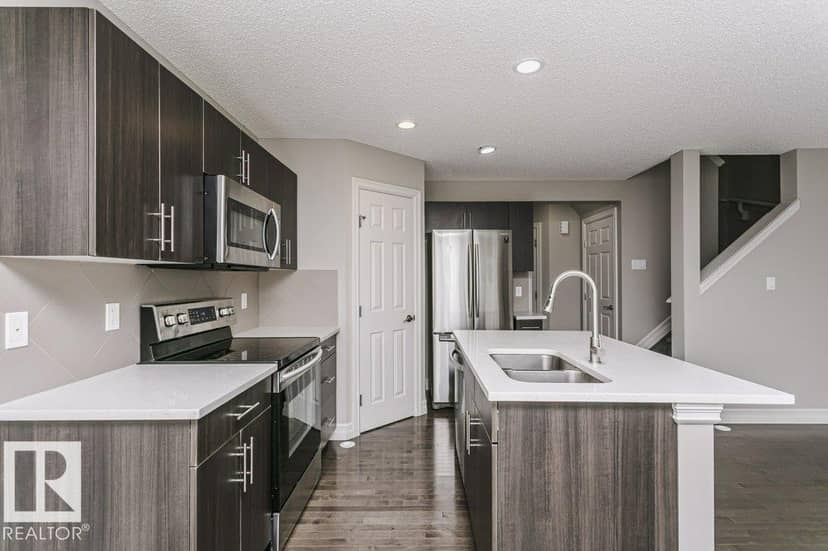 6849 Cardinal Li SW — photo 9 of 40