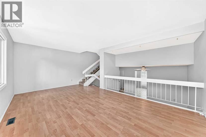 410 Brae Glen Crescent SW — photo 17 of 40