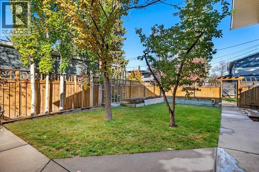 6526 Laurentian Way SW — photo 35 of 40