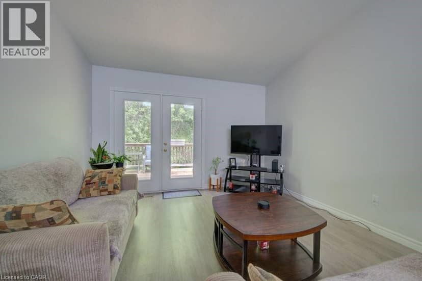 58D HARRIS Avenue — photo 21 of 40