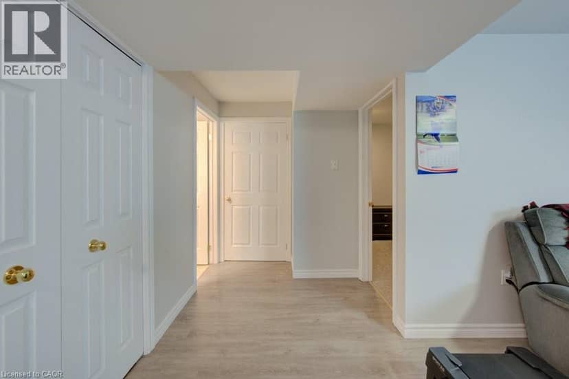 58D HARRIS Avenue — photo 32 of 40