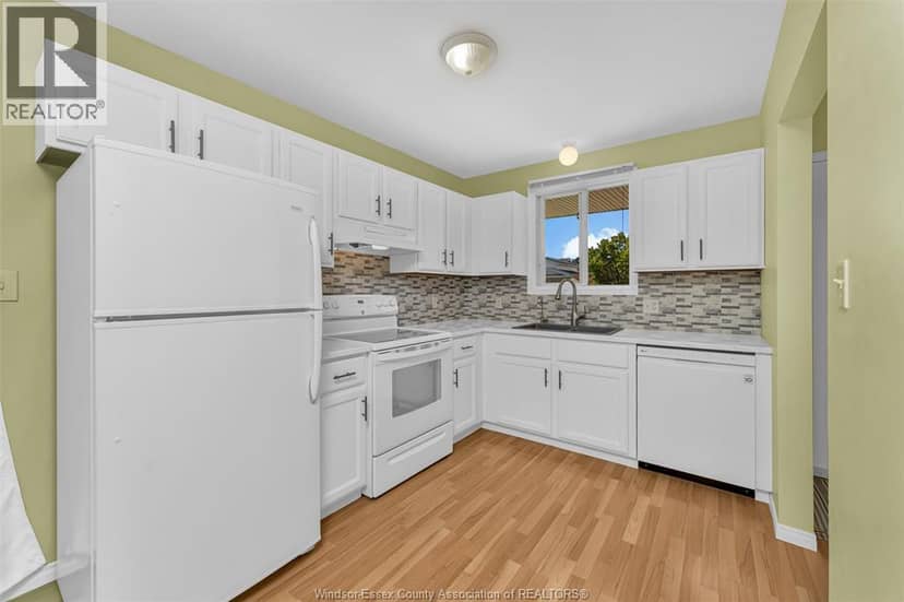 3378 Candlewood Crescent — photo 15 of 36