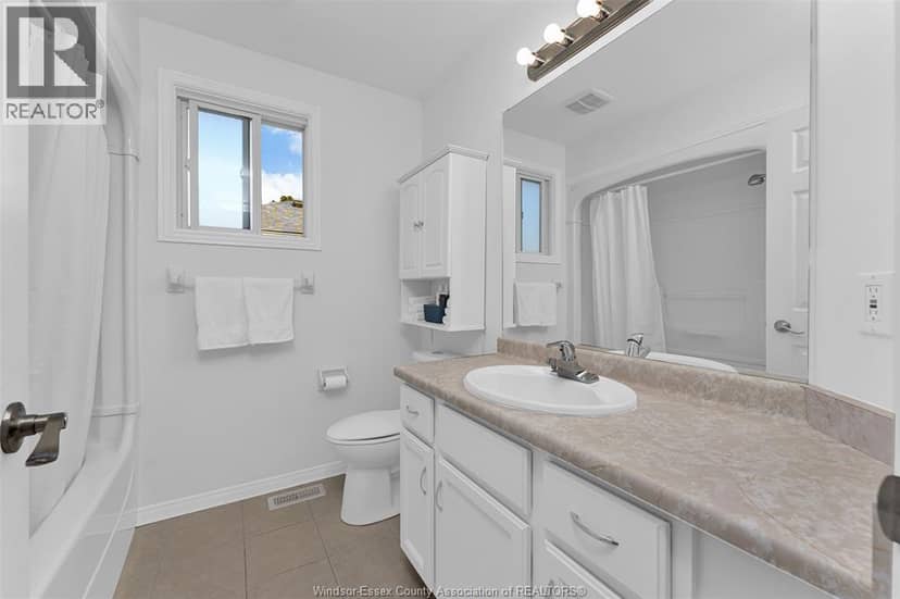 3378 Candlewood Crescent — photo 19 of 36