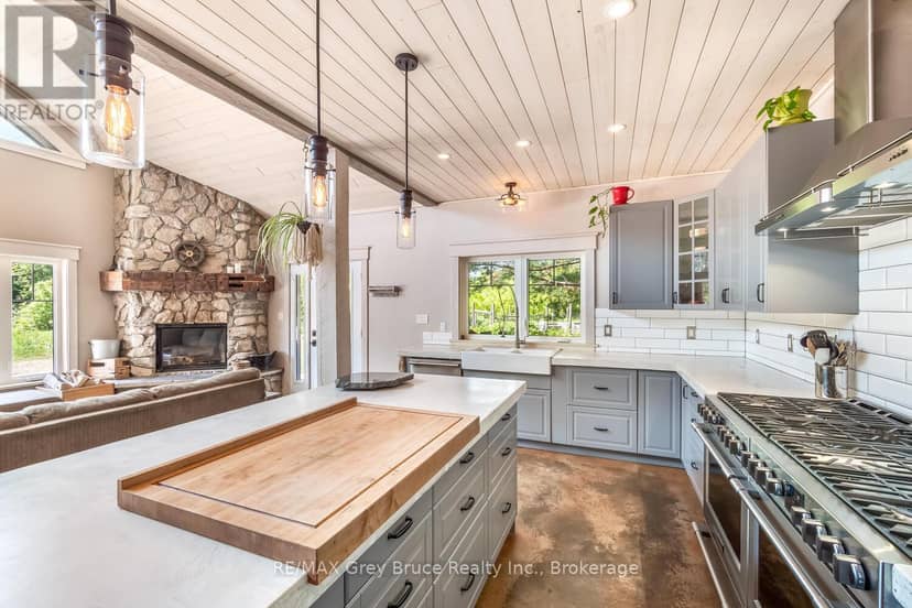 62 Cape Hurd Road — photo 11 of 40