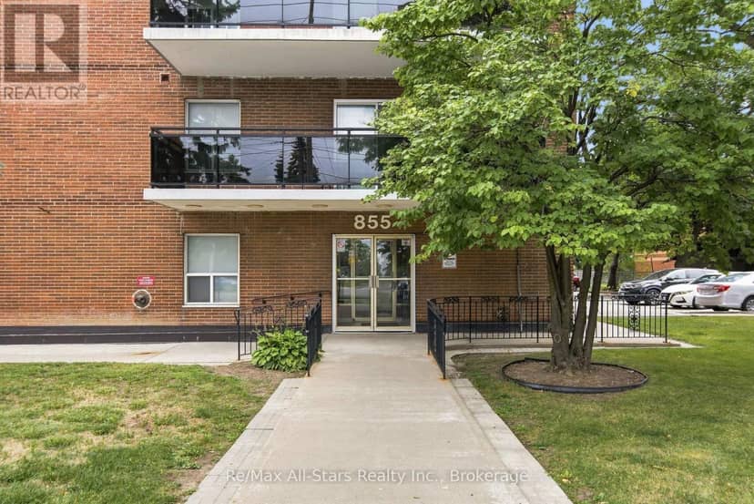 806 - 855 Kennedy Road — photo 37 of 40