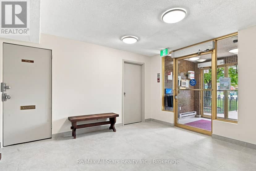 806 - 855 Kennedy Road, Toronto, photo 8