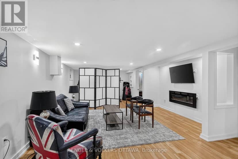 390 Princeton Avenue — photo 40 of 40