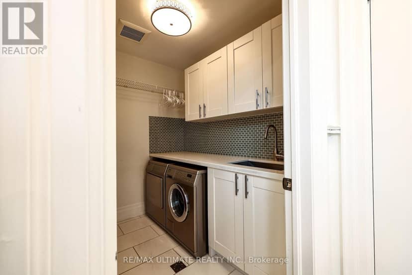 10 Field Avenue — photo 39 of 40