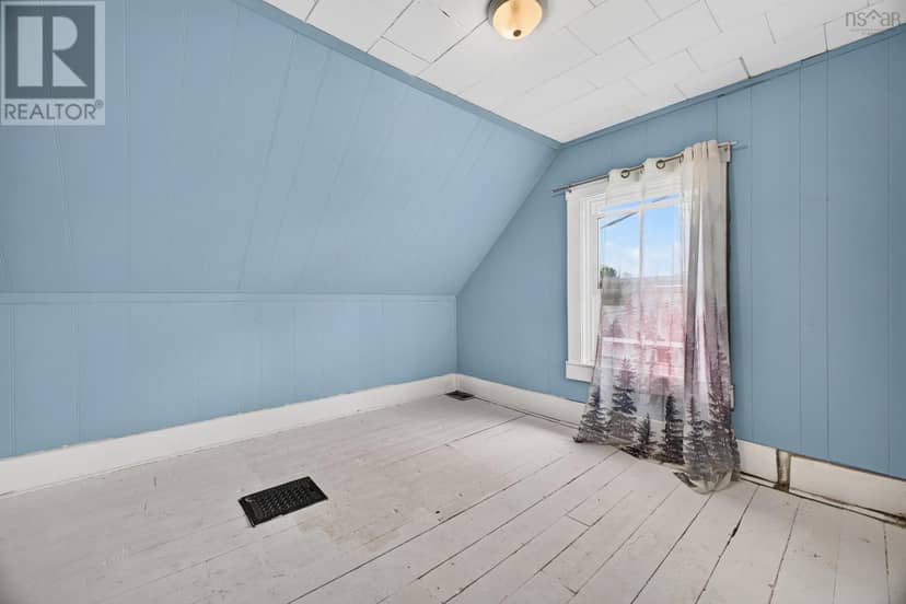 2149 COWAN Street — photo 27 of 39