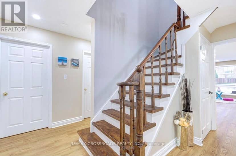 11 Murkar Crescent, Whitby, photo 5