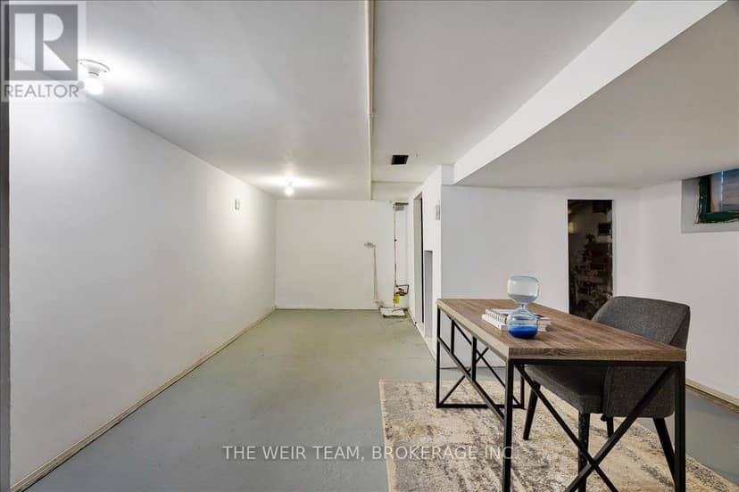 251 Ashdale Avenue — photo 18 of 22