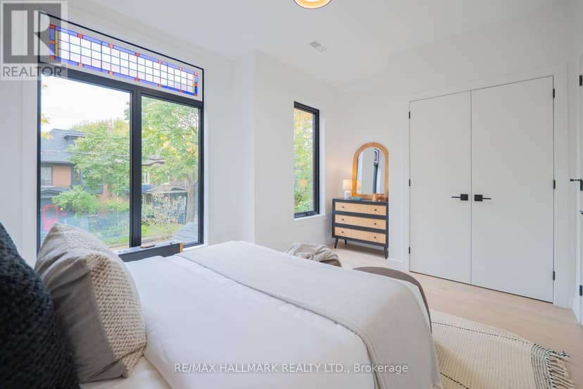 71 Langley Avenue — photo 23 of 40