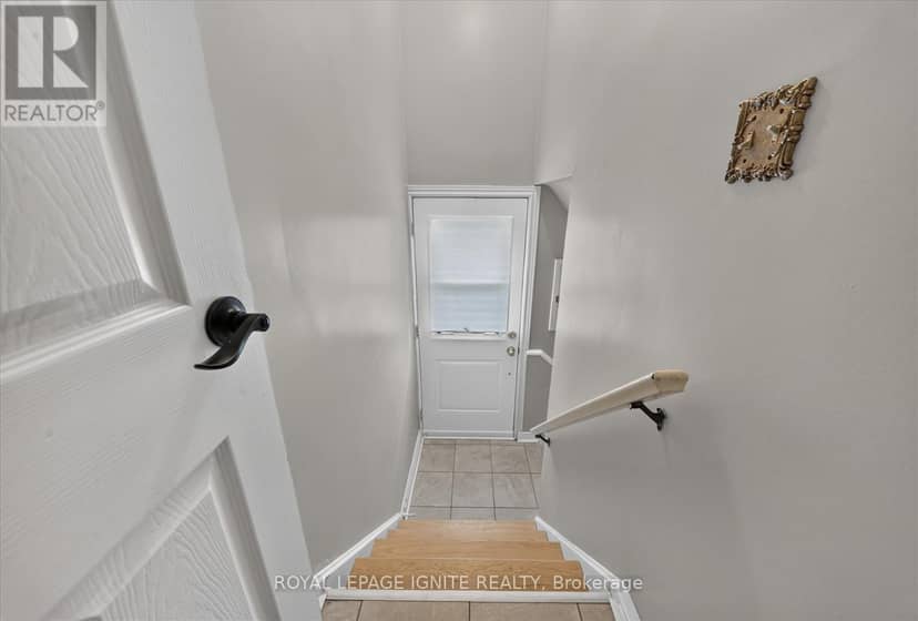 20 Alanbury Crescent — photo 20 of 29