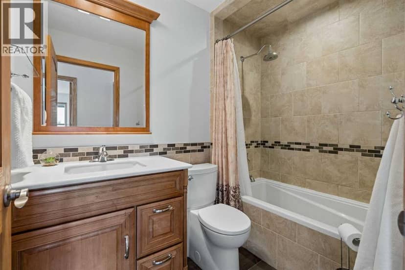 246 Mt Lorette Place SE — photo 21 of 40