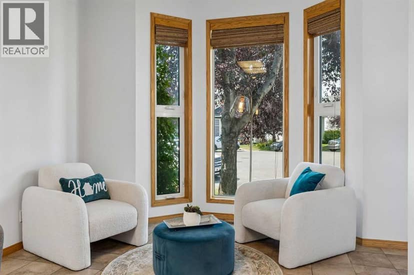 246 Mt Lorette Place SE, Calgary, photo 5