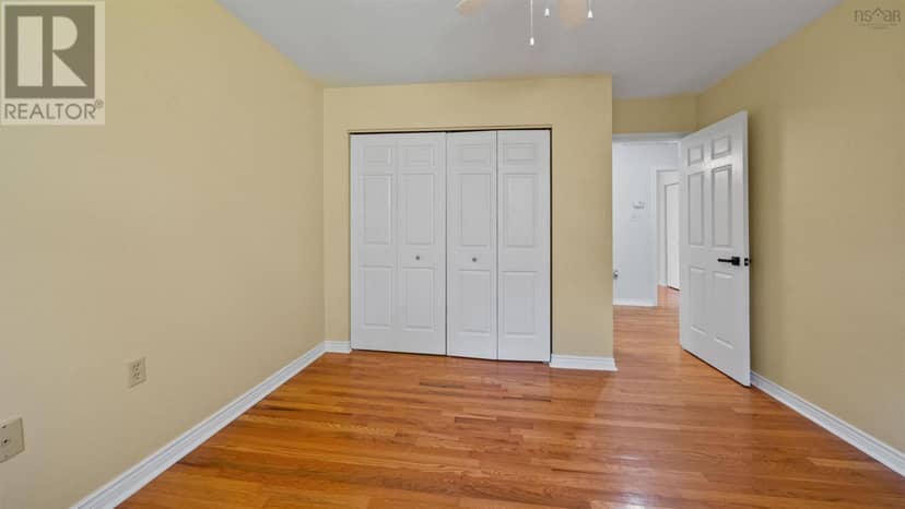 40 Walden Place — photo 34 of 40