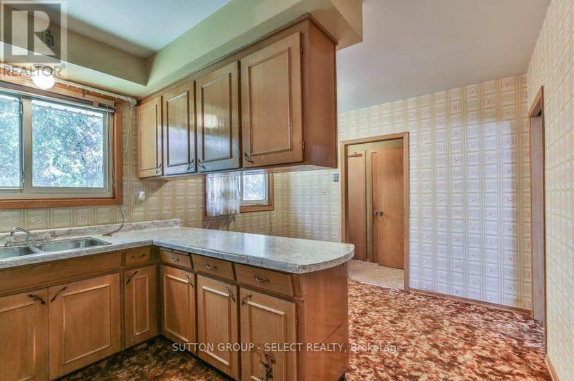 88 Ebury Crescent — photo 10 of 35