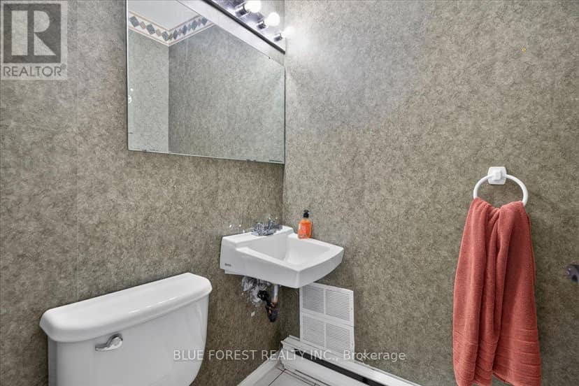 9 - 1460 Limberlost Road, London North, photo 8