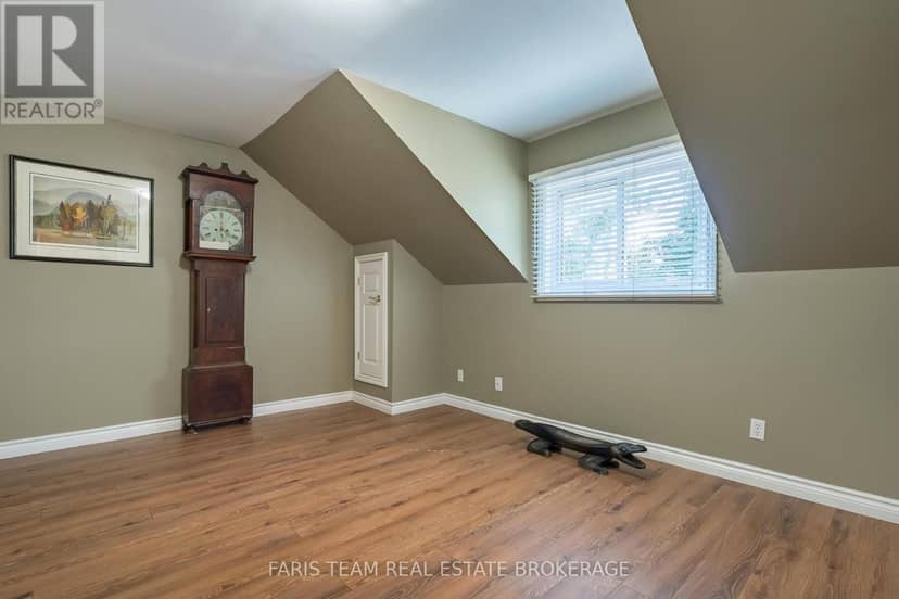 228 Bayshore Road — photo 19 of 40