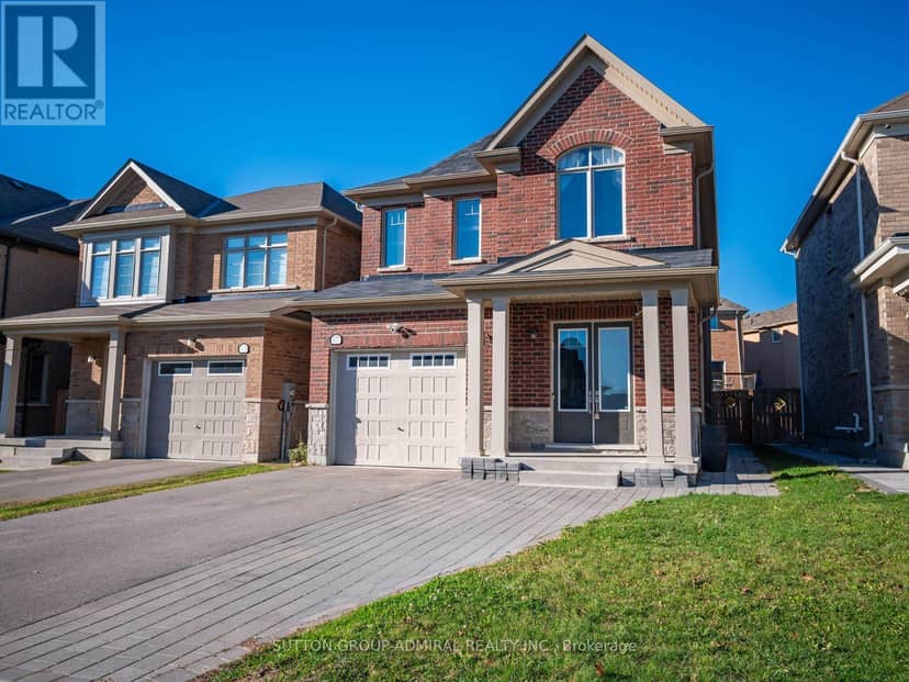 377 Busato Drive, Whitchurch-Stouffville, photo 2