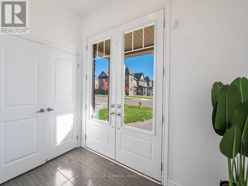 377 Busato Drive, Whitchurch-Stouffville, photo 4