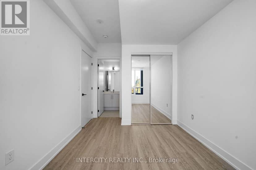 323 - 2075 King Road — photo 14 of 23