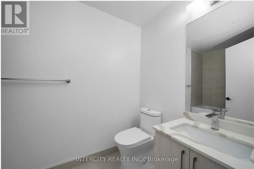323 - 2075 King Road — photo 19 of 23