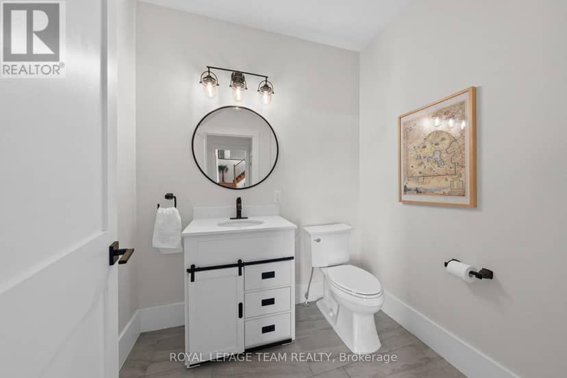 7385 Bank Street — photo 18 of 40