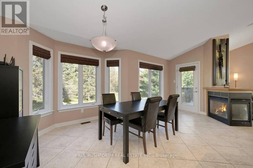 212 Malcolm's Way — photo 14 of 40