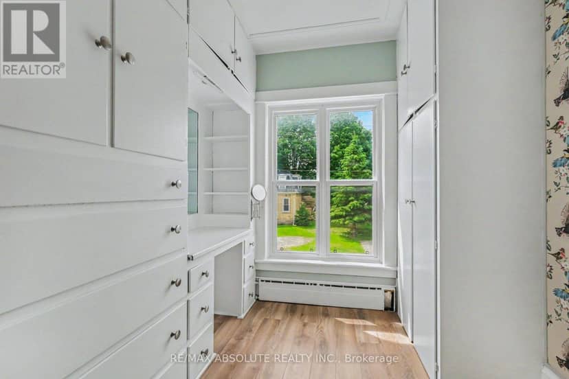 16 Glen Avenue — photo 21 of 37