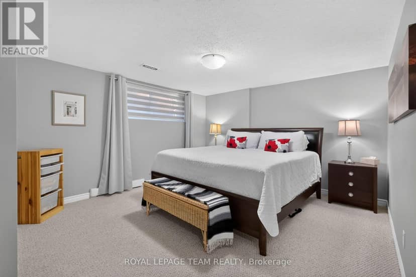 14 - 12 Castle Harbour Court — photo 38 of 40