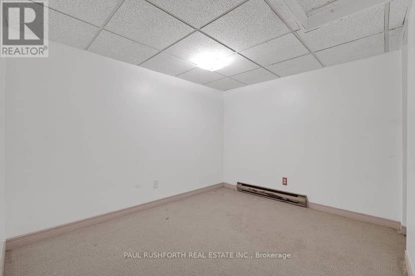 2362 Russland Road — photo 31 of 40