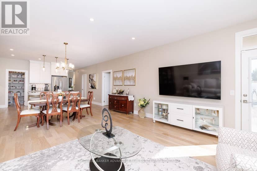 63 Campbell Street — photo 17 of 38