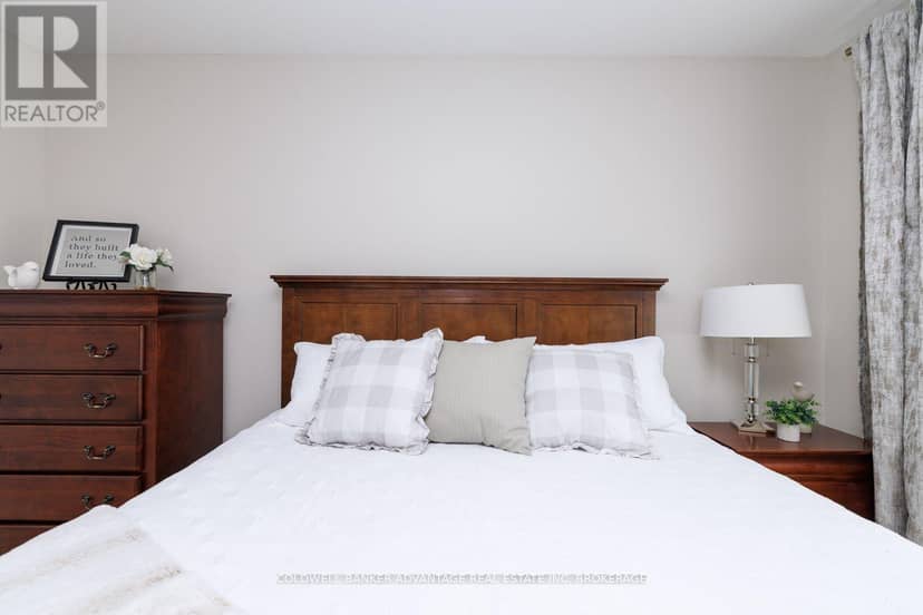 63 Campbell Street — photo 19 of 38