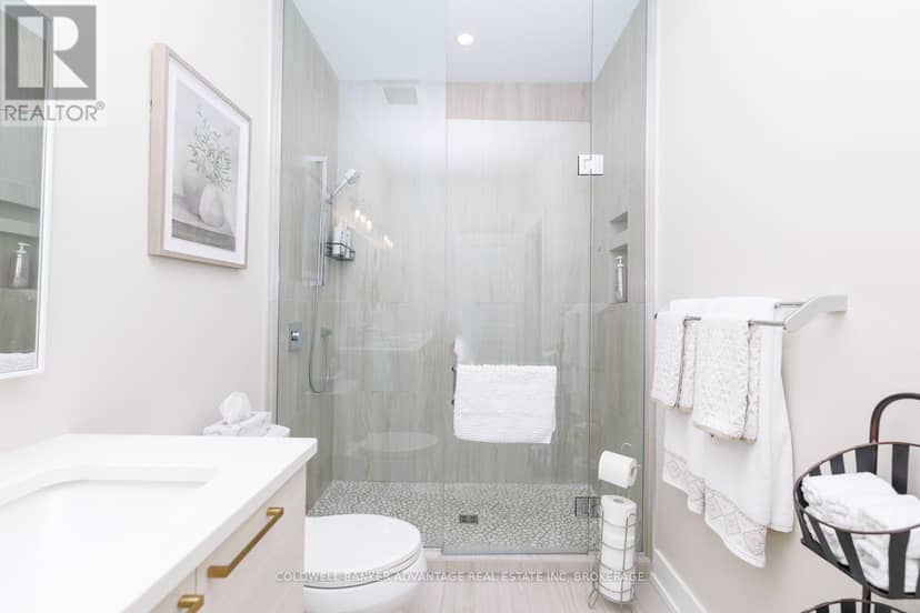 63 Campbell Street — photo 21 of 38