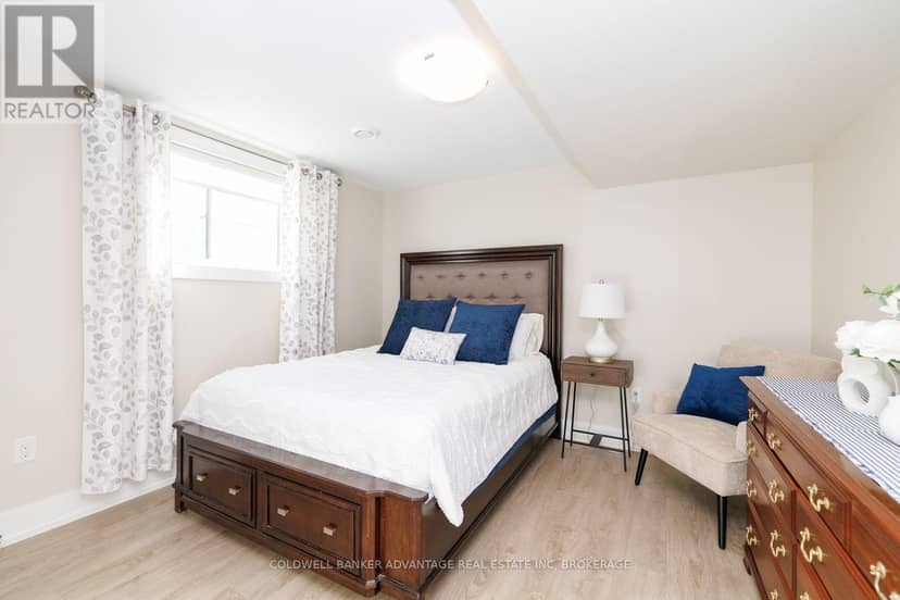 63 Campbell Street — photo 30 of 38