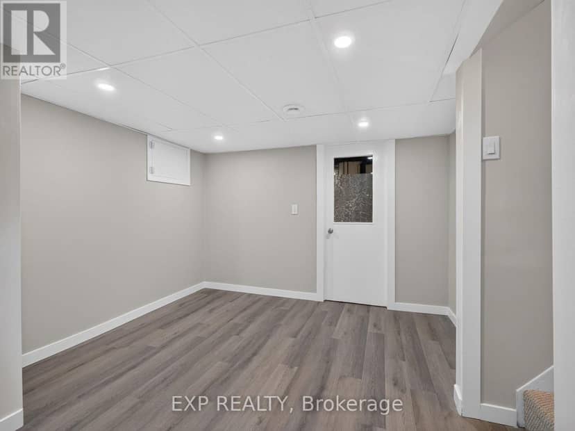 20 - 242 Lakeport Road — photo 28 of 37