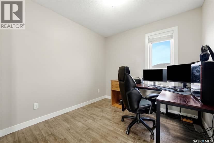 5434 McClelland DRIVE — photo 14 of 24
