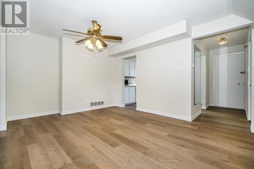 51 - 707 Burnhamthorpe Road, Toronto, photo 5