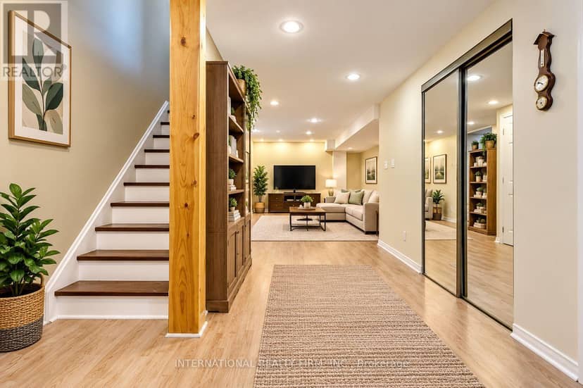 297 Kingsbridge Garden — photo 19 of 23
