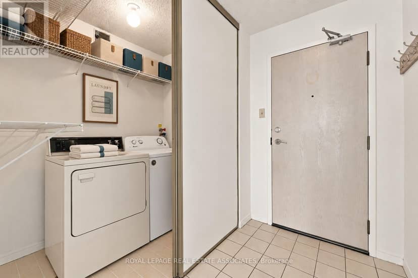 808 - 350 Rathburn Road W, Mississauga, photo 8